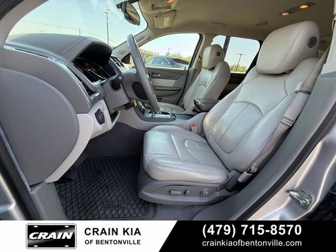 Used 2016 GMC Acadia SLT FWD image 22
