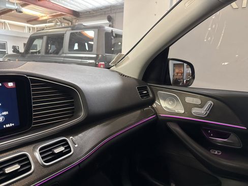 Used 2020 Mercedes-Benz GLE 350 4MATIC image 31