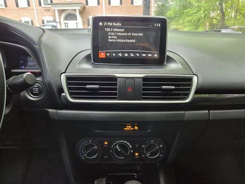 Used 2016 MAZDA MAZDA3 i Sport w/ Preferred Equipment Package FWD image 24