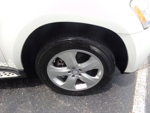 Used 2012 Mercedes-Benz GL 450 4MATIC image 40