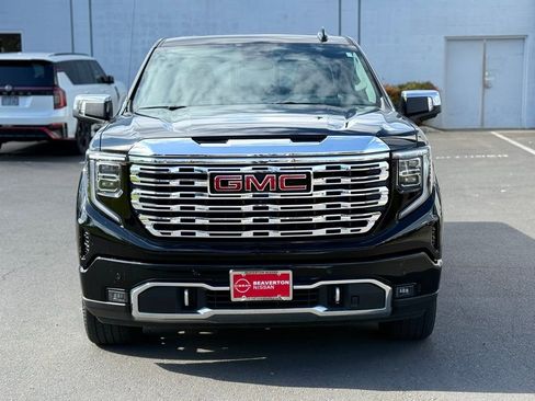 Used 2025 GMC Sierra 1500 Denali image 2