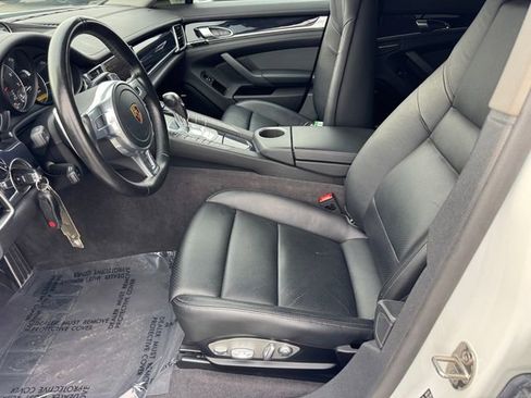 Used 2016 Porsche Panamera Edition image 15