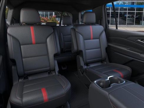 New 2026 Chevrolet Traverse RS image 17