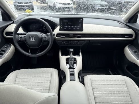 New 2027 Honda HR-V LX image 17