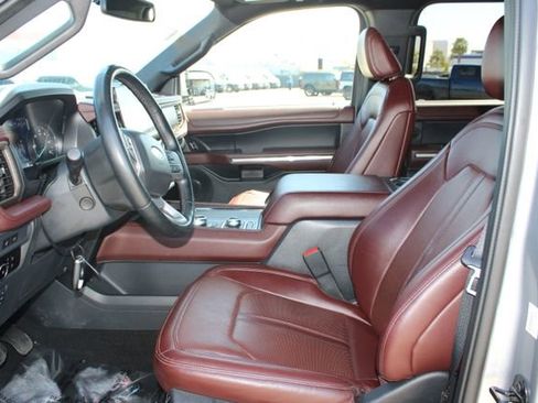 Used 2024 Ford Expedition Max Limited AWD/4WD image 37