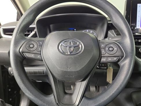 Used 2024 Toyota Corolla LE image 21