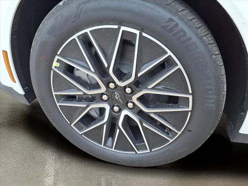 New 2025 Ford Mustang Mach-E Premium AWD/4WD image 25