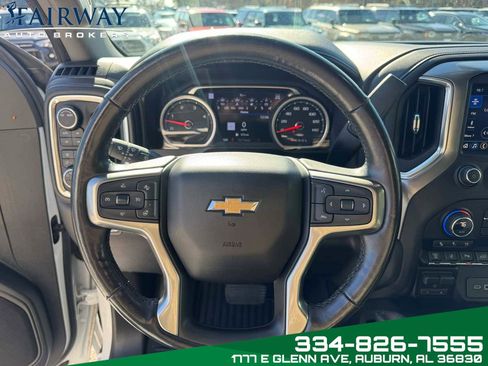 Used 2020 Chevrolet Silverado 2500 LTZ w/ LTZ Premium Package image 17