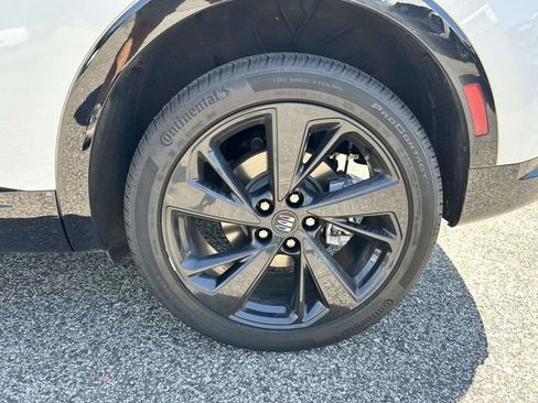 Used 2025 Buick Envision Sport Touring AWD/4WD image 7