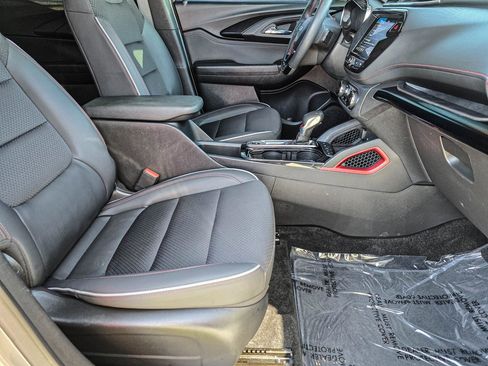 Used 2023 Chevrolet TrailBlazer RS w/ Convenience Package image 35