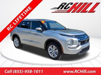 New 2025 Mitsubishi Outlander ES video 1