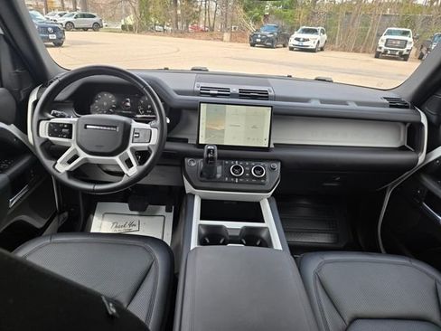Used 2025 Land Rover Defender 110 S AWD/4WD image 17