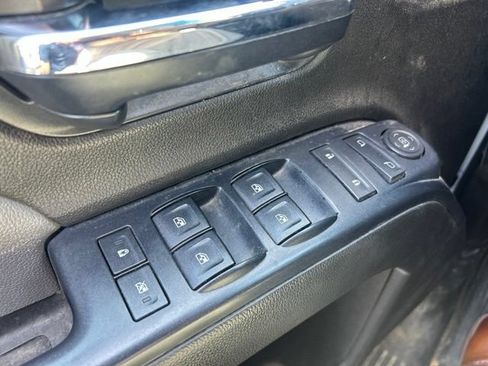 Used 2016 GMC Sierra 2500 4x4 Crew Cab w/ Sierra Convenience Package image 14