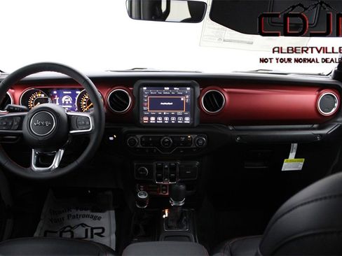 Used 2023 Jeep Gladiator Rubicon w/ Cold Weather Group image 47