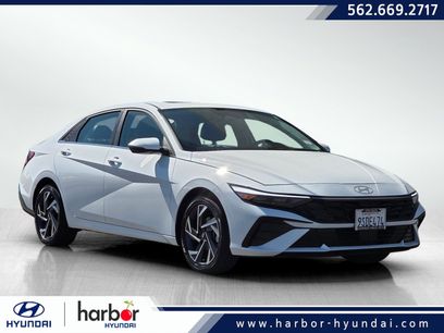 Certified 2025 Hyundai Elantra Limited