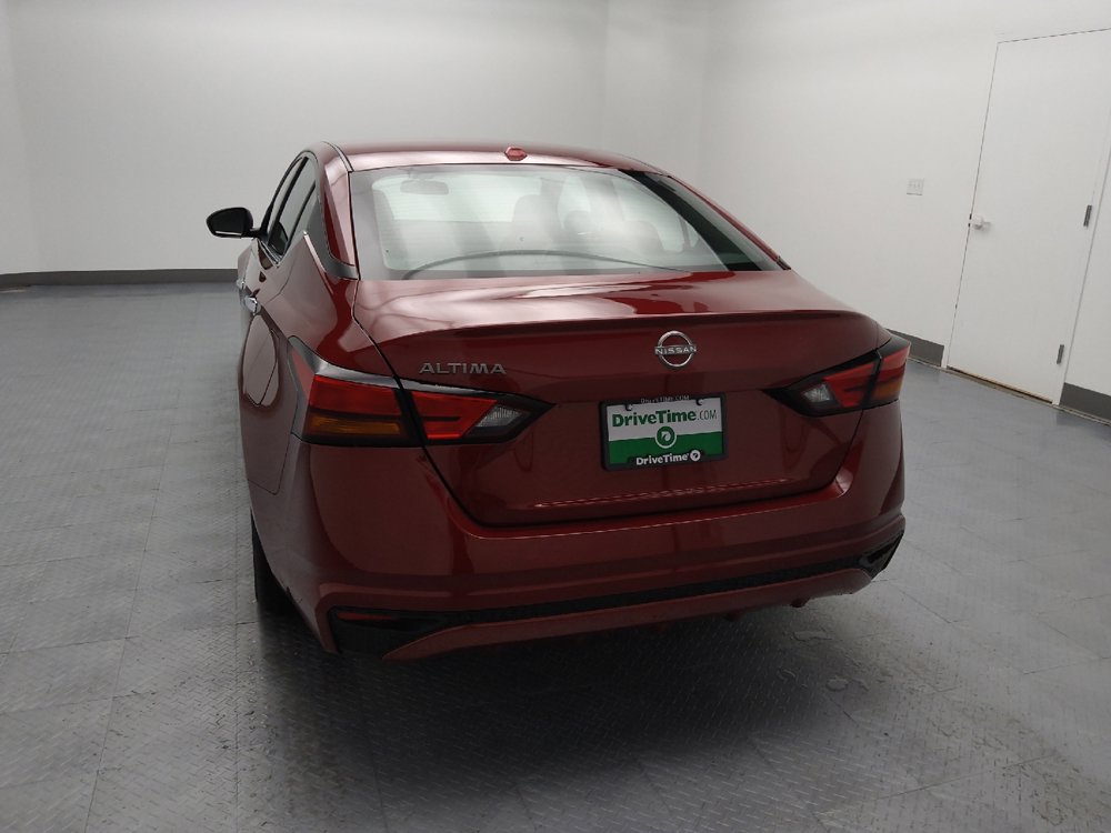 Used 2025 Nissan Altima 2.5 SV FWD image 6