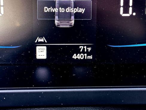 Used 2025 Hyundai Elantra Sport w/ Cargo Package image 23