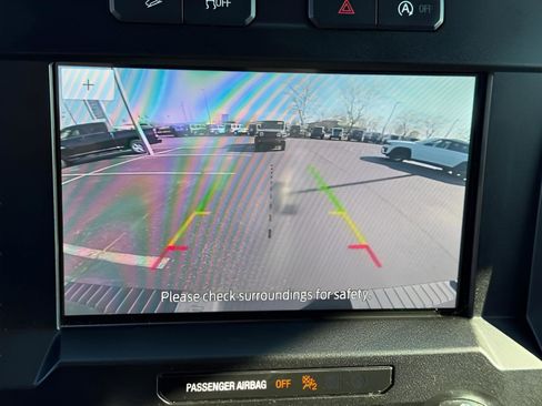 Used 2020 Ford F150 XLT w/ Equipment Group 302A Luxury AWD/4WD image 23