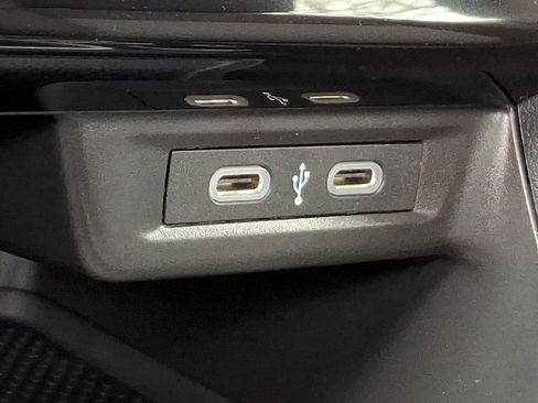 Certified 2025 Volkswagen Jetta S image 24