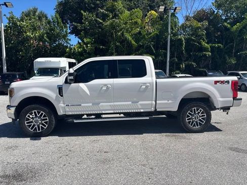 Used 2018 Ford F250 Lariat w/ Lariat Ultimate Package AWD/4WD image 4