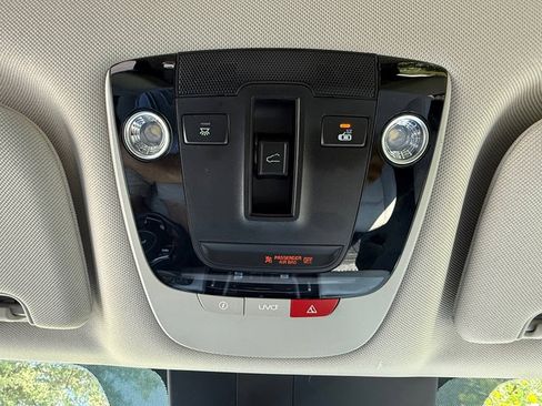 Used 2022 Kia Sorento SX AWD/4WD image 33