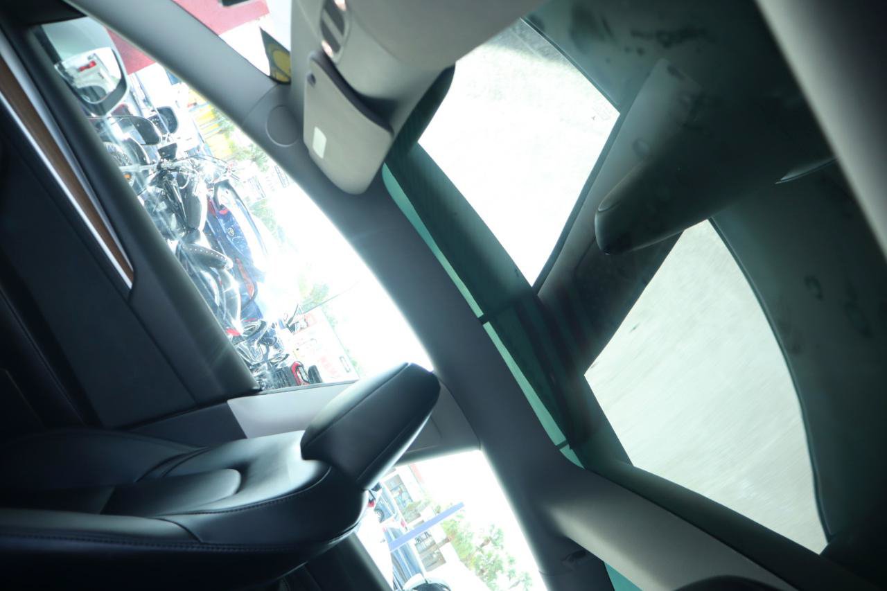 Used 2023 Tesla Model 3 Standard Range RWD image 18