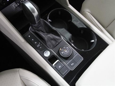 Used 2019 Volkswagen Atlas SEL R-Line image 15