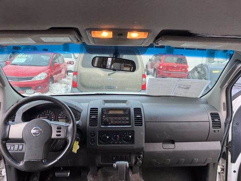 Used 2005 Nissan Frontier NISMO RWD image 21