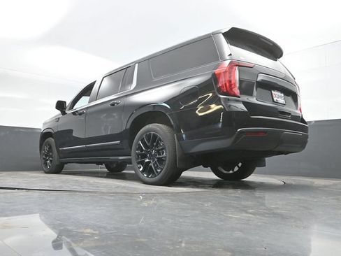 Used 2024 GMC Yukon XL SLT w/ SLT Luxury Package AWD/4WD image 54