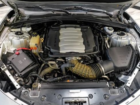 Used 2018 Chevrolet Camaro SS RWD image 57