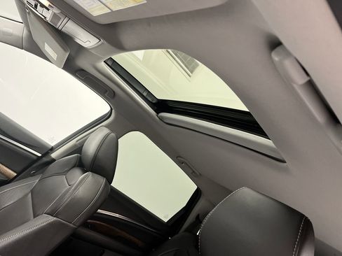 Used 2020 Acura MDX SH-AWD 7-Passenger w/Technolog image 7