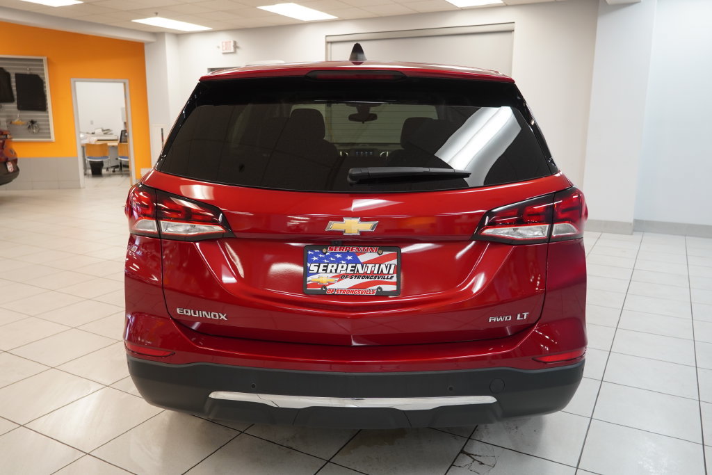 Used 2023 Chevrolet Equinox LT AWD/4WD image 8