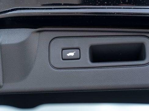 Used 2024 Honda Passport TrailSport image 16