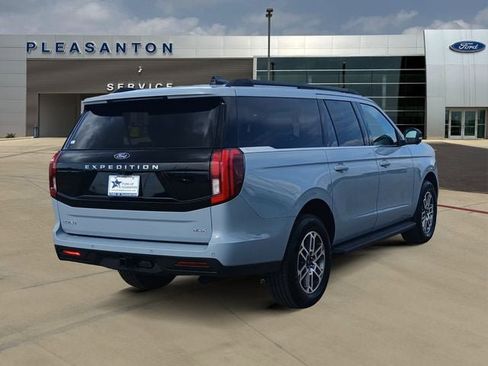 New 2026 Ford Expedition Max Active RWD image 5