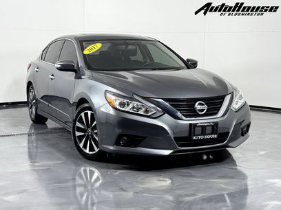 Used 2017 Nissan Altima 2.5 SV w/ Convenience Package