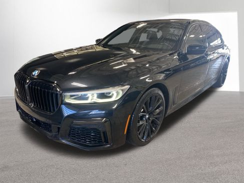Used 2022 BMW 750i xDrive w/ Executive Package image 1