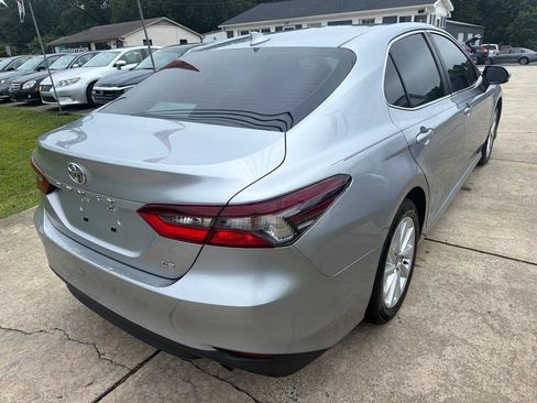 Used 2024 Toyota Camry LE FWD image 11