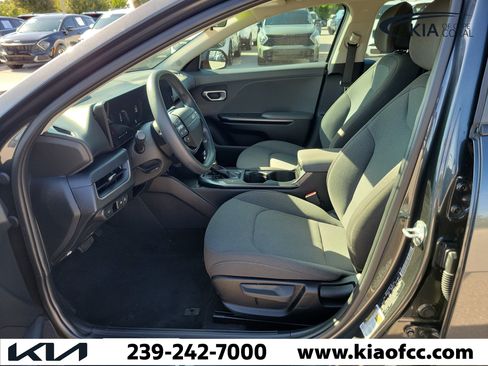 Certified 2025 Kia K4 FWD image 19