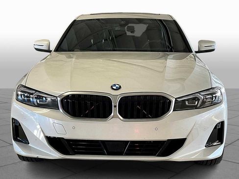 Certified 2025 BMW 330i 330i w/ M Sport Package image 3