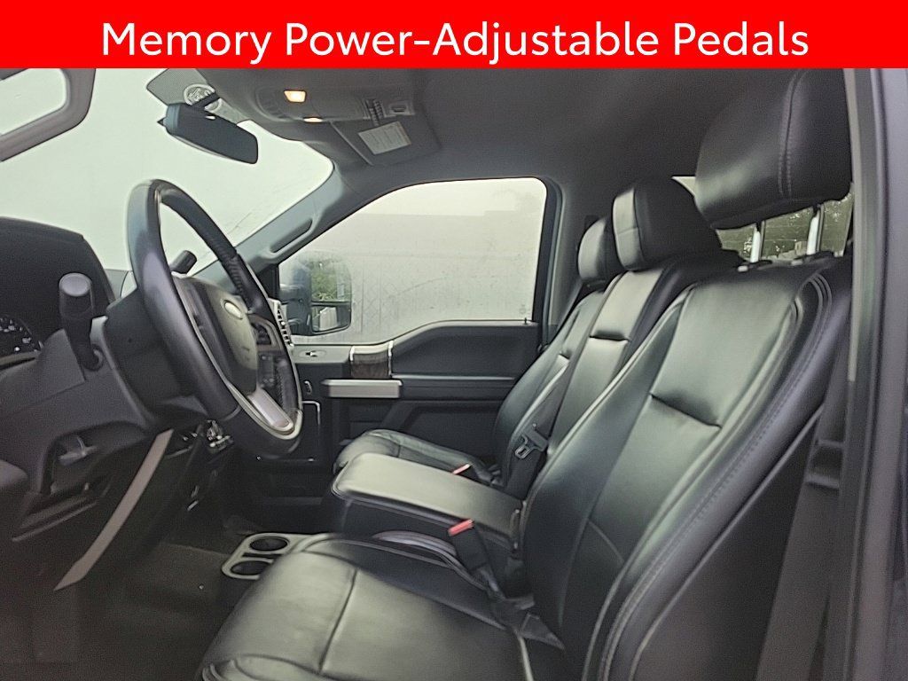 Used 2017 Ford F250 Lariat w/ Lariat Value Package AWD/4WD image 7