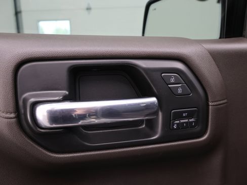 Used 2021 GMC Sierra 1500 Denali w/ Driver Alert Package II AWD/4WD image 46
