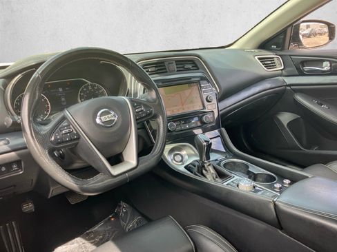 Used 2020 Nissan Maxima Platinum w/ Sport Mat Group FWD image 10