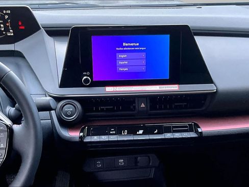 Certified 2026 Toyota Prius Plug-In Hybrid FWD image 7