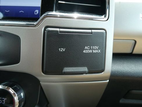 Used 2022 Ford F250 Lariat w/ Lariat Ultimate Package AWD/4WD image 31