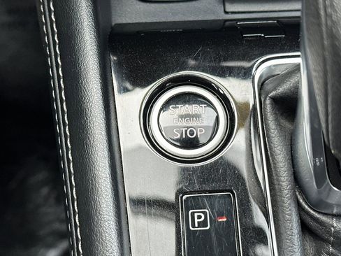 Used 2023 Nissan Kicks SR w/ SR Premium Package image 24