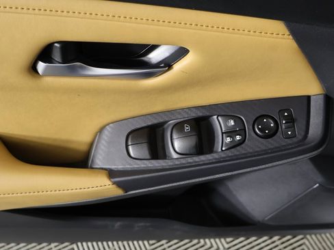 Used 2023 Nissan Sentra SV w/ SV Premium Package image 33