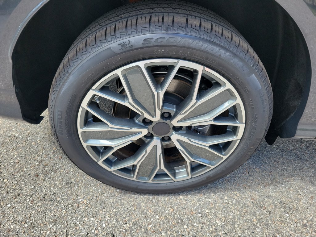New 2026 Audi Q5 Premium Plus AWD/4WD image 10