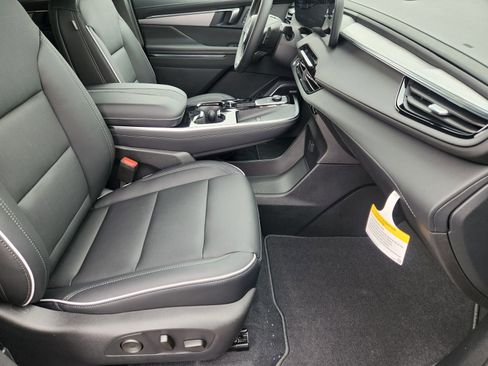 New 2026 Buick Enclave Preferred w/ Power Package image 16