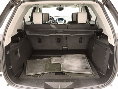 Used 2017 Chevrolet Equinox Premier w/ Enhanced Convenience Package AWD/4WD image 20