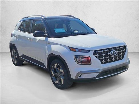 New 2026 Hyundai Venue SEL image 4